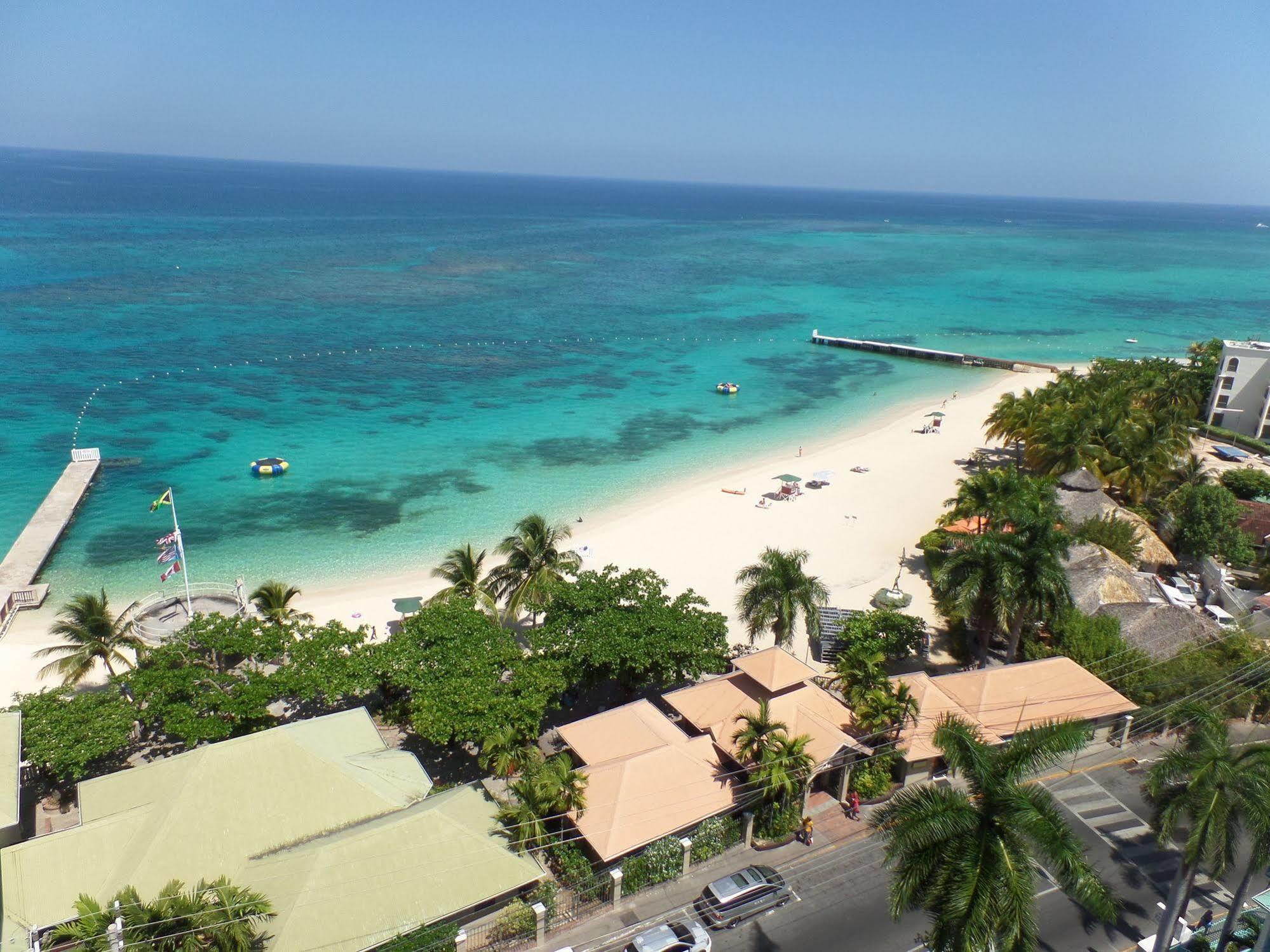 Beach Condos -Montego Bay Club Beach Resort 外观 照片